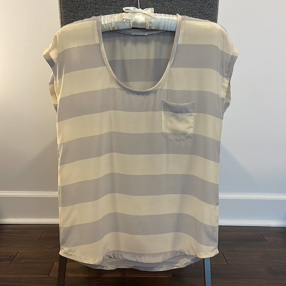 CLUB MONACO 100% Silk Shirt - Picture 4 of 6